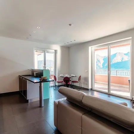 Rosso Sunset - By Myhomeincomo Apartamento